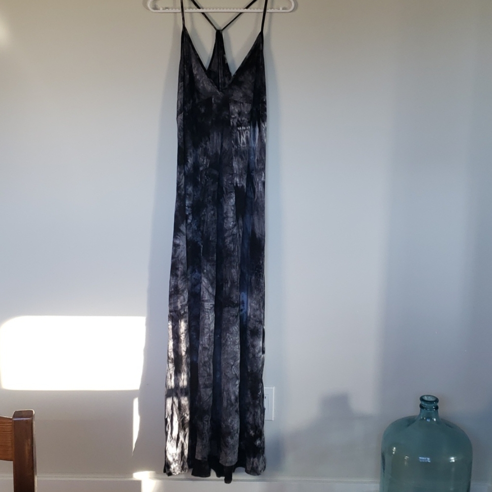 Steve Madden tie dye maxi dress